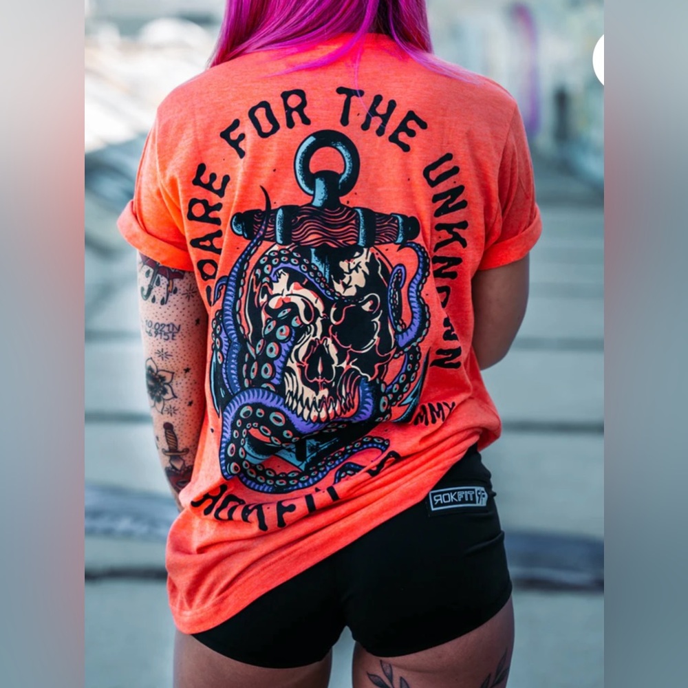 Rokfit New Athletic Unisex Tee Prepare For The Unknown Graphic Tee